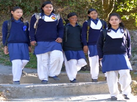 students attend seminar